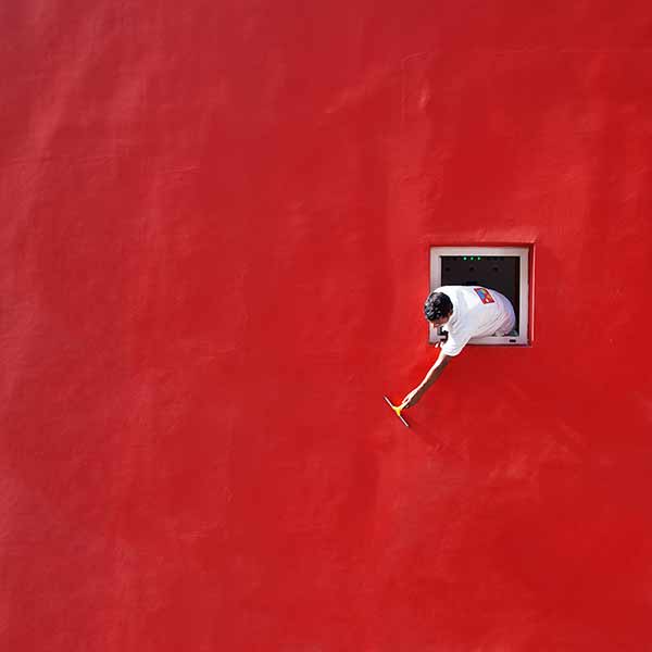 plonger-dans-la-couleur-mur-rouge